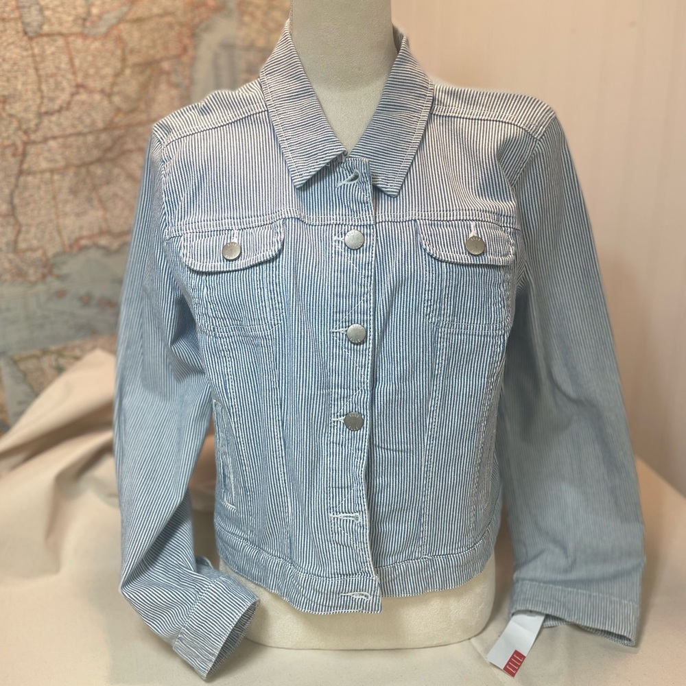 NWT Elle Women’s XL Seersucker Denim Jacket